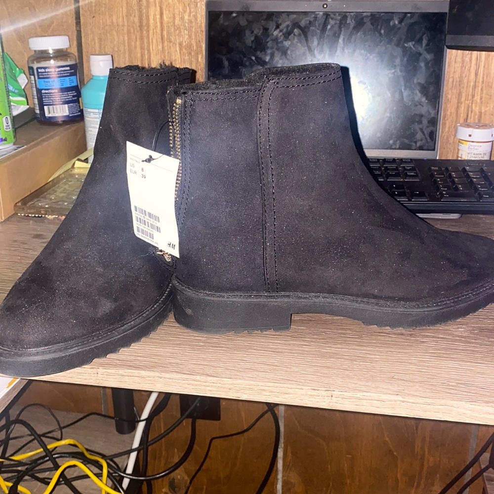 Women bootie boots